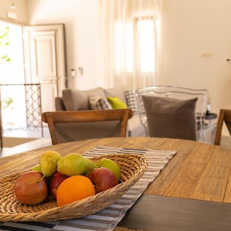 Karya Villas Kariá エクステリア 写真