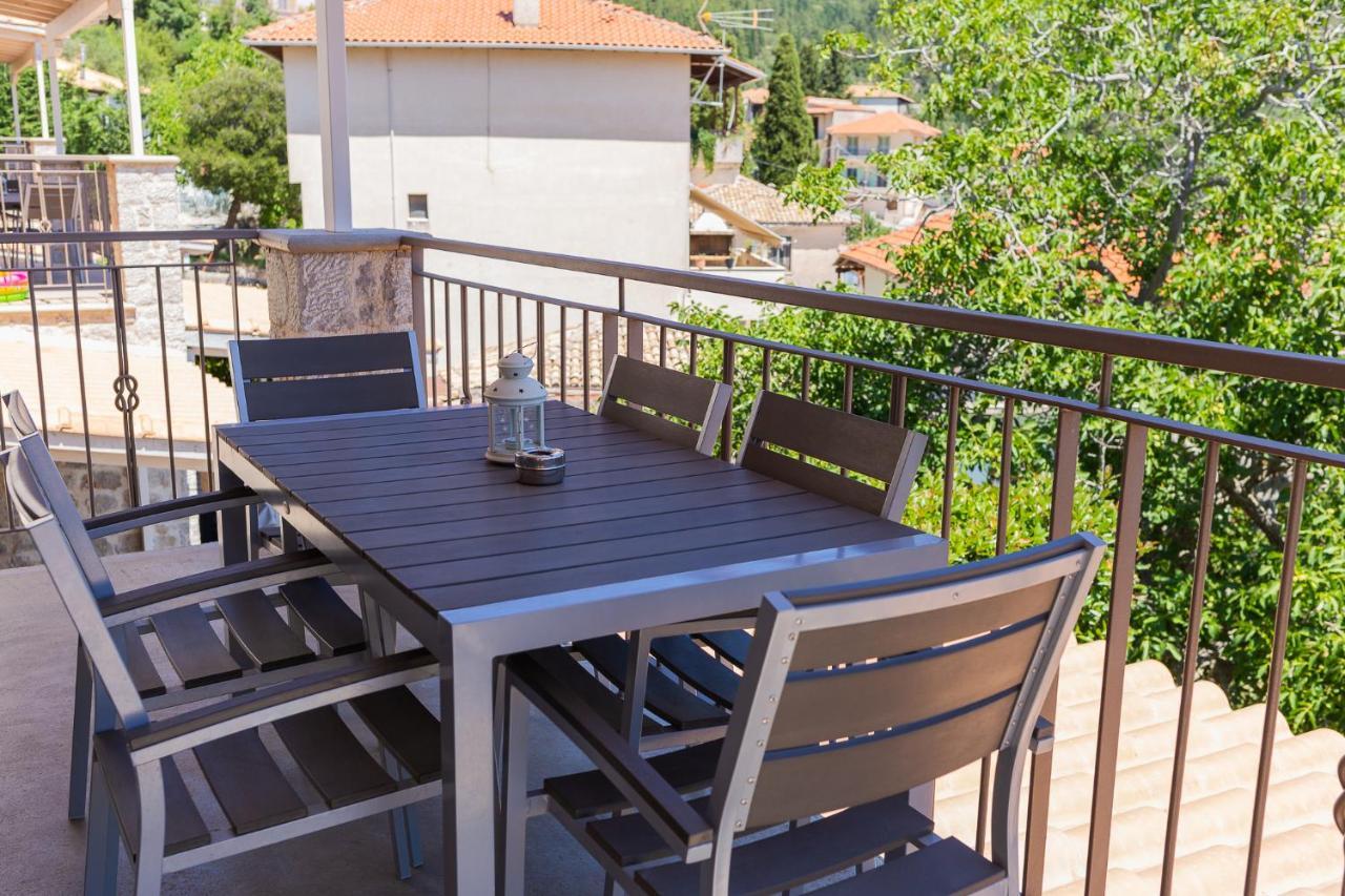 Karya Villas Kariá エクステリア 写真