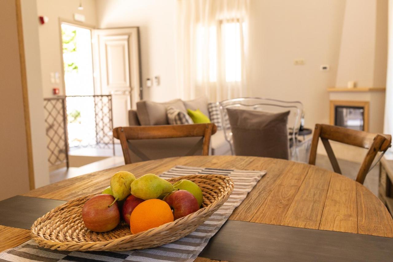 Karya Villas Kariá エクステリア 写真